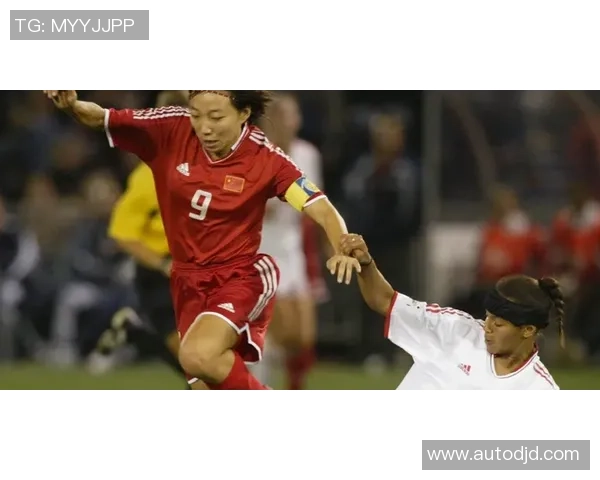 法国队历代足球明星的辉煌成就与传奇故事回顾