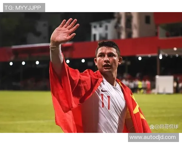 猜猜这位足球明星来自哪个国家让我们一起揭晓他的国籍之谜 猜猜这位足球明星来自哪个国家让我们一起揭晓他的国籍之谜