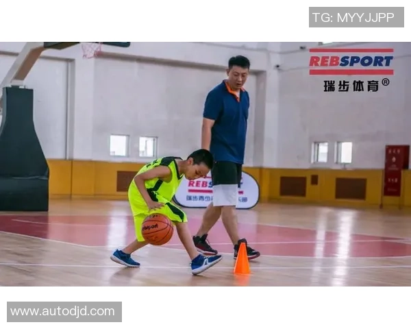 篮球新手必看灵活性训练技巧与入门指南助你快速提升球场表现