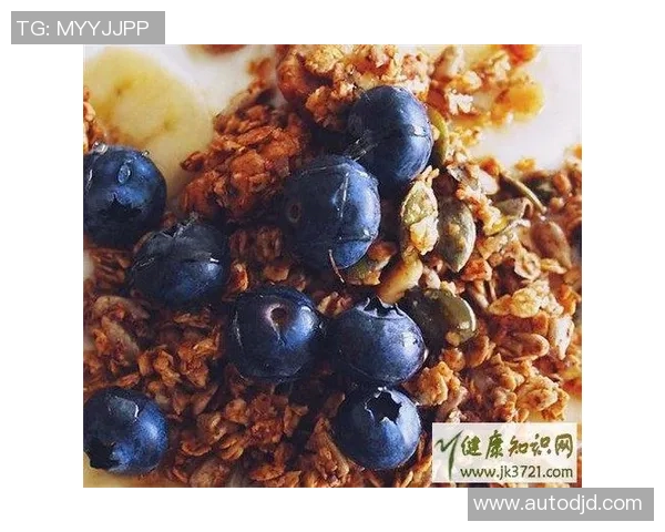 足球明星分享酸奶制作技巧与健康饮食理念的精彩视频教学