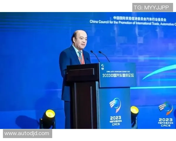 重庆足球队比赛经验的变革与发展探讨